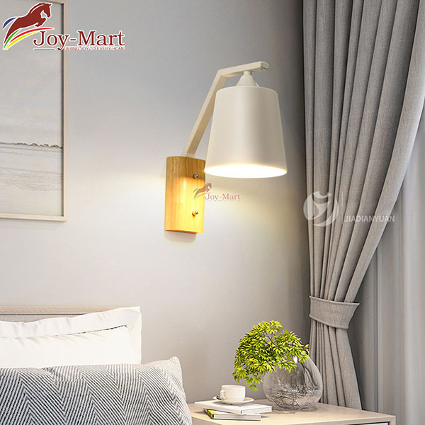 Đèn ngủ treo tường có thể điều chỉnh ánh sáng cho các mục đích sử dụng khác nhau